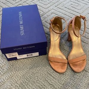 Stuart Weitzman Nearly Nude Tan Heels 8 Box